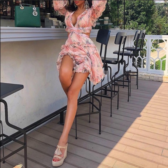 📍SOLD📍Sexy floral mini summer dress - Picture 7 of 8